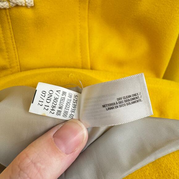 Old Navy Y2K 2012 Bright Yellow Felt Toggle Hooded Winter Peacoat - Picture 12 of 12